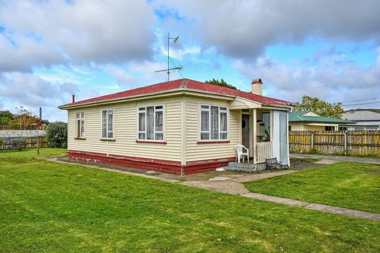 Photo of property in 19 Marlborough Street, Pokeno, 2402