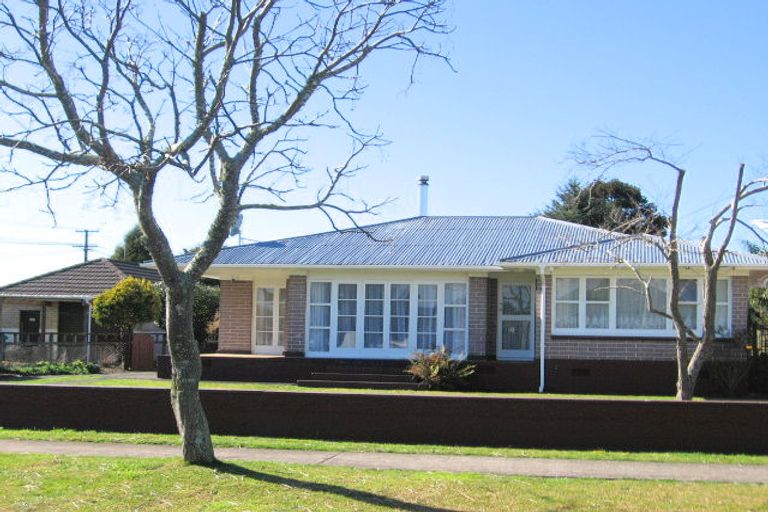 Photo of property in 33 Bunnythorpe Road, Papakura, 2110
