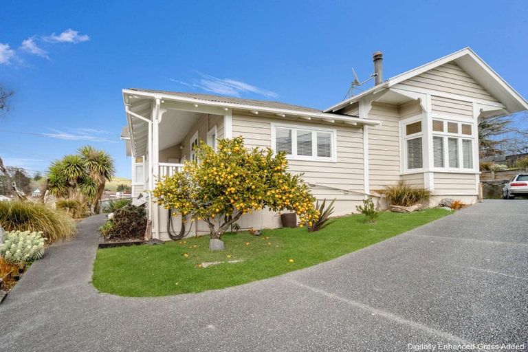 Photo of property in 2 Kaka Road, Taihape, 4720