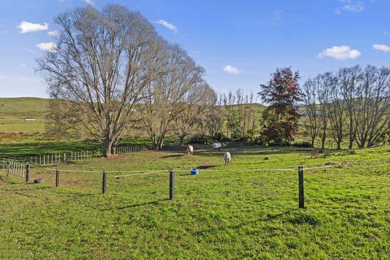 Photo of property in 168 Ormsby Road, Pirongia, Te Awamutu, 3876