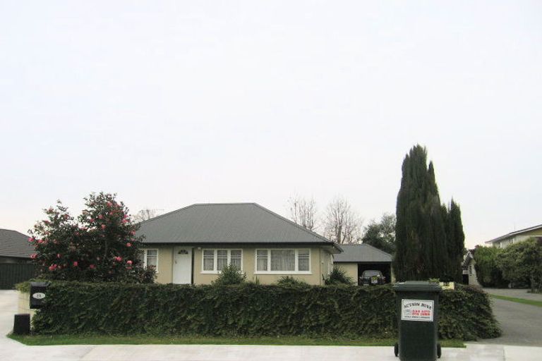 Photo of property in 10a Chester Street, Taradale, Napier, 4112