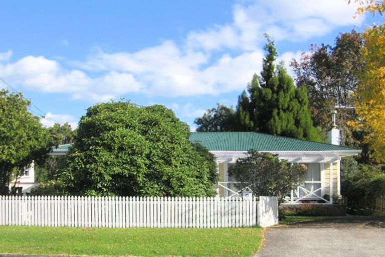 Photo of property in 23 Beaumonts Way, Manurewa, Auckland, 2102