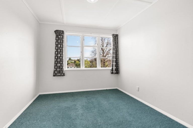 Photo of property in 3 Stamford Place, Lansdowne, Masterton, 5810