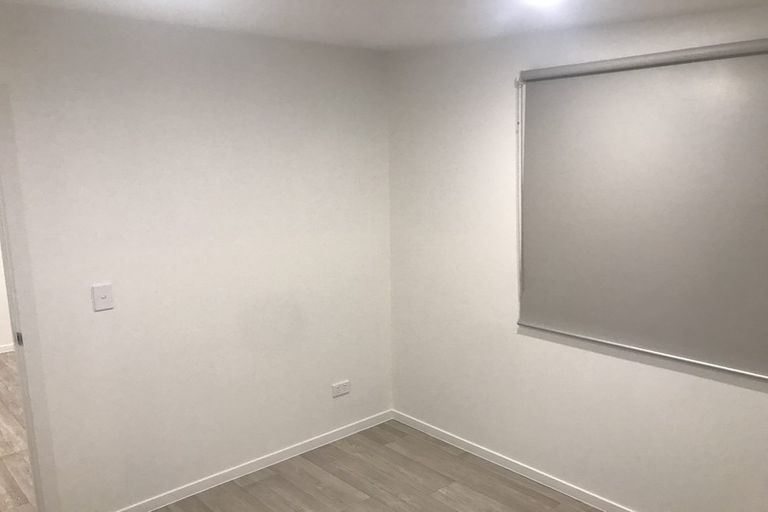 Photo of property in 7 Skyla Place, Massey, Auckland, 0614