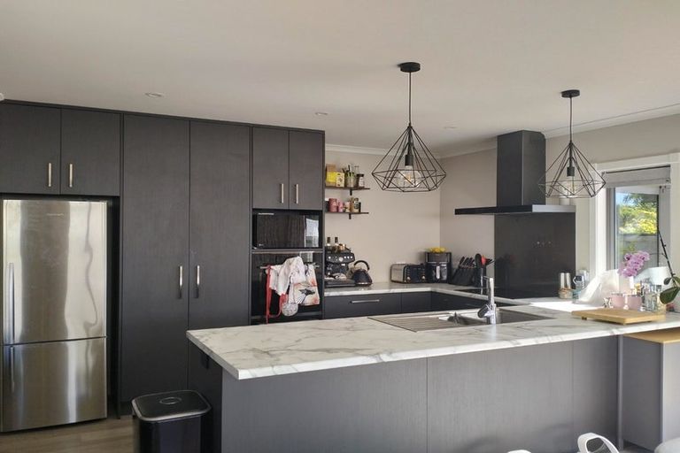 Photo of property in 4a Davis Grove, Wainuiomata, Lower Hutt, 5014