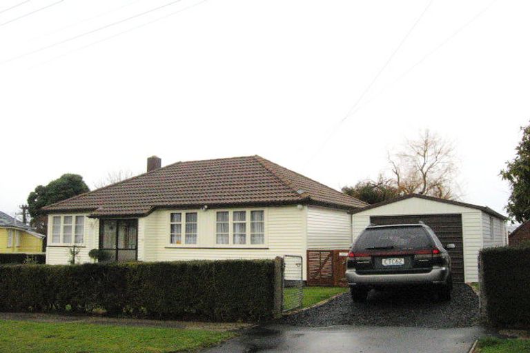 Photo of property in 32 Freyberg Avenue, Sawyers Bay, Port Chalmers, 9023