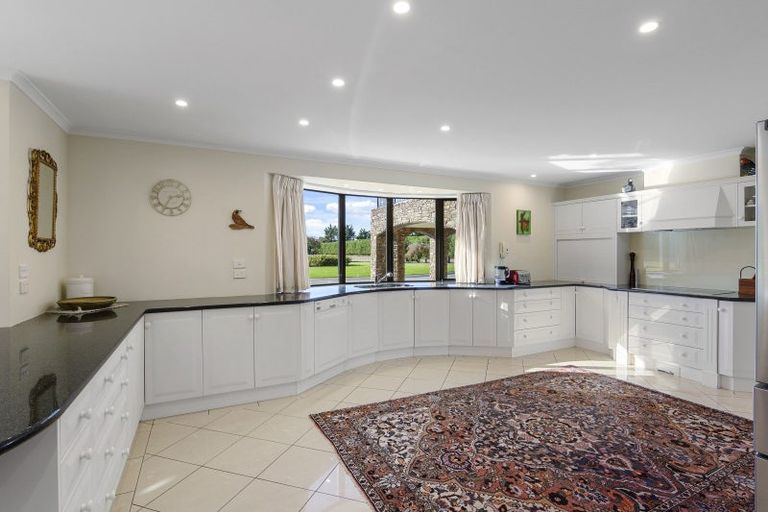 Photo of property in 635 Yaldhurst Road, Yaldhurst, Christchurch, 7676