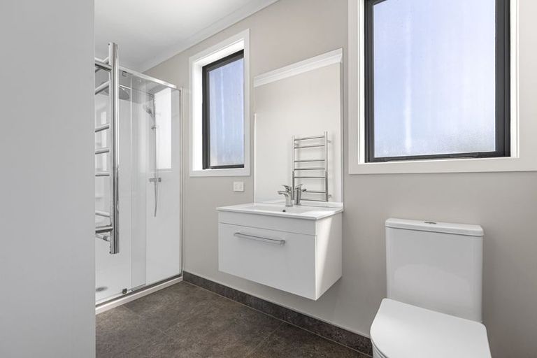 Photo of property in 16 Tanuku Lane, Te Puke, 3119