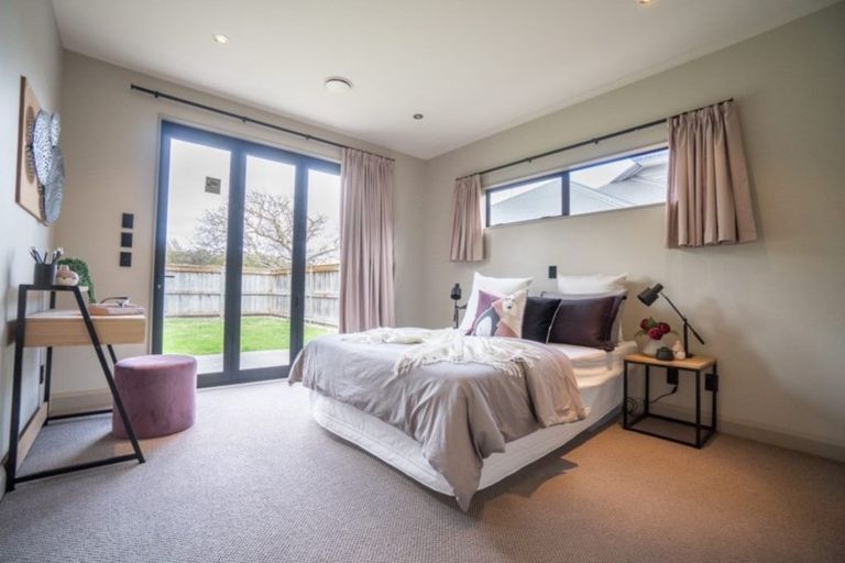 Photo of property in 430 College Street, Hokowhitu, Palmerston North, 4410