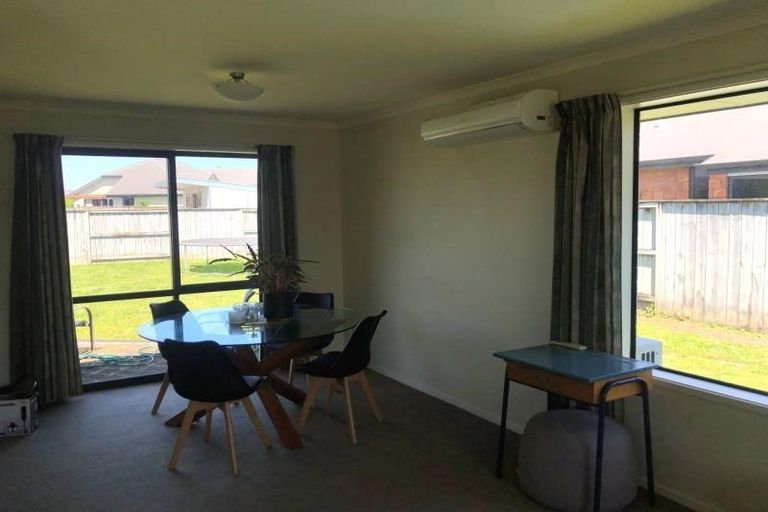 Photo of property in 41 Wentworth Drive, Rototuna North, Hamilton, 3210