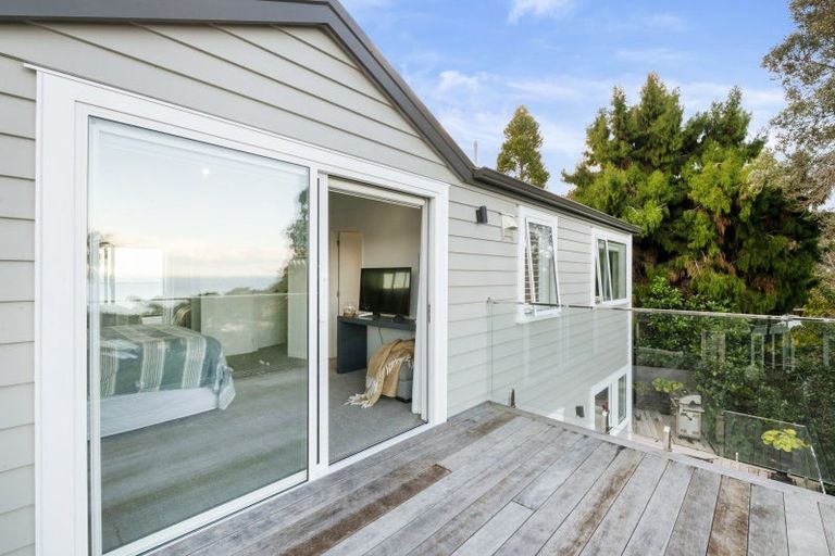 Photo of property in 4/92 Churchill Road, Murrays Bay, Auckland, 0630