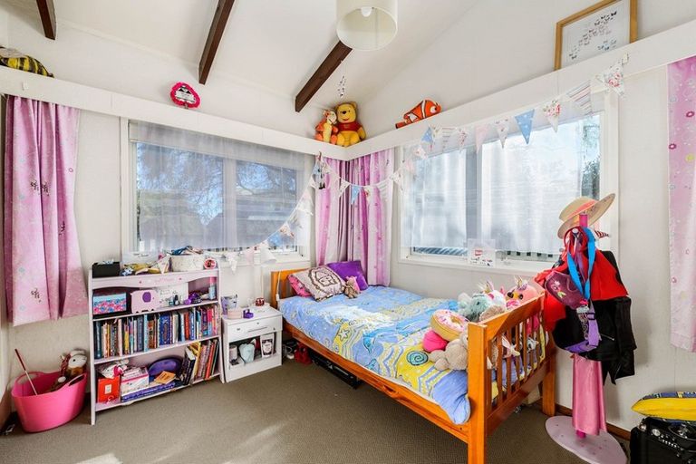 Photo of property in 86 Tarawera Road, Lynmore, Rotorua, 3010