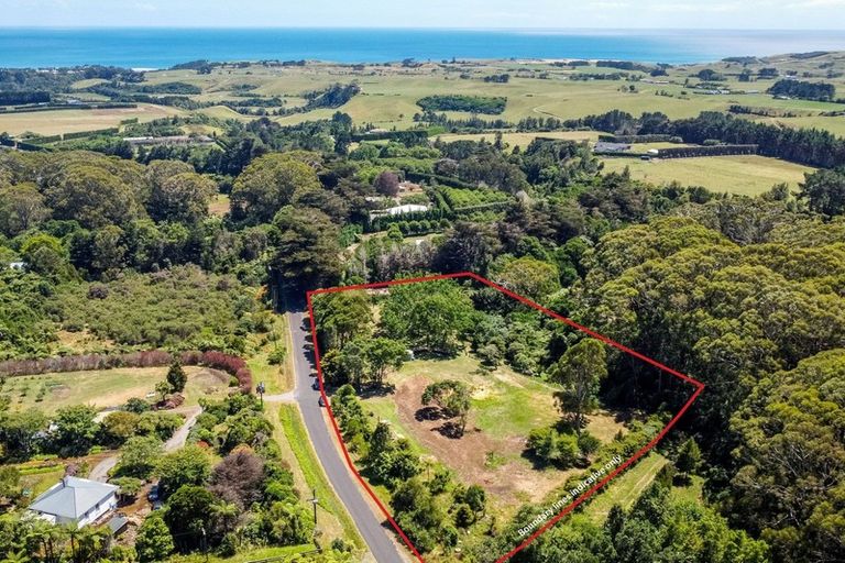Photo of property in 241 Surrey Hill Road, Kaitake, New Plymouth, 4374