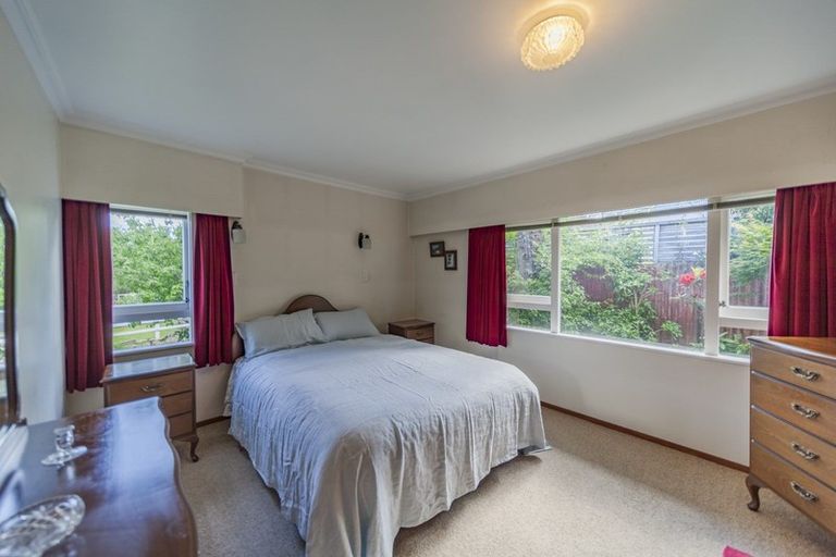 Photo of property in 11 Wallace Road, Waipukurau, 4200