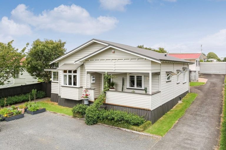 Photo of property in 26a Victoria Street, Pukekohe, 2120