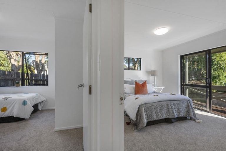 Photo of property in 12a Croydon Road, New Lynn, Auckland, 0600