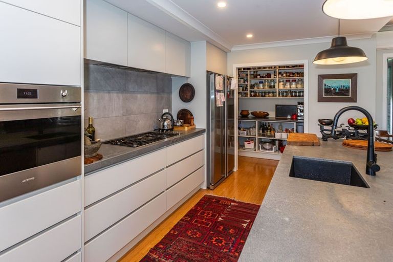 Photo of property in 40 Bellville Drive, Coromandel, 3506