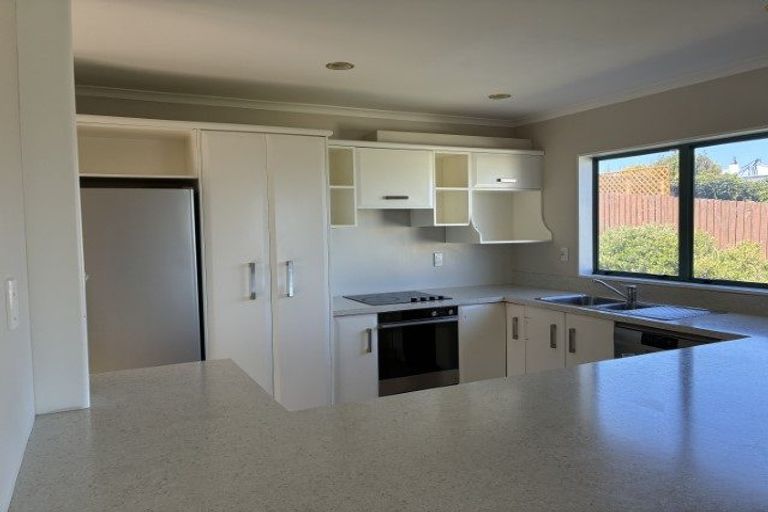 Photo of property in Mt Carmel Mews, 1/9 Arawa Road, Hataitai, Wellington, 6021