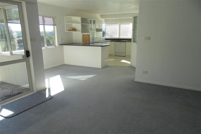 Photo of property in 60a Redwing Street, Browns Bay, Auckland, 0630