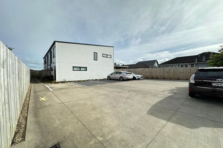 Photo of property in 4/78 Swaffield Road, Papatoetoe, Auckland, 2025