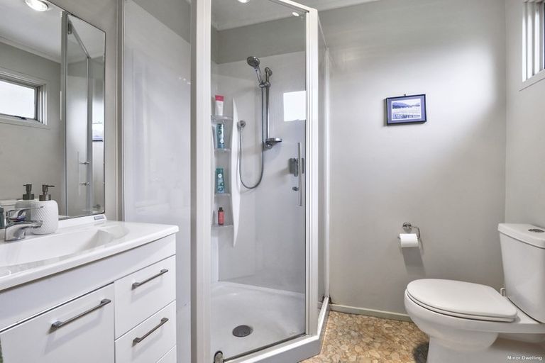 Photo of property in 136 Oraha Road, Kumeu, 0892