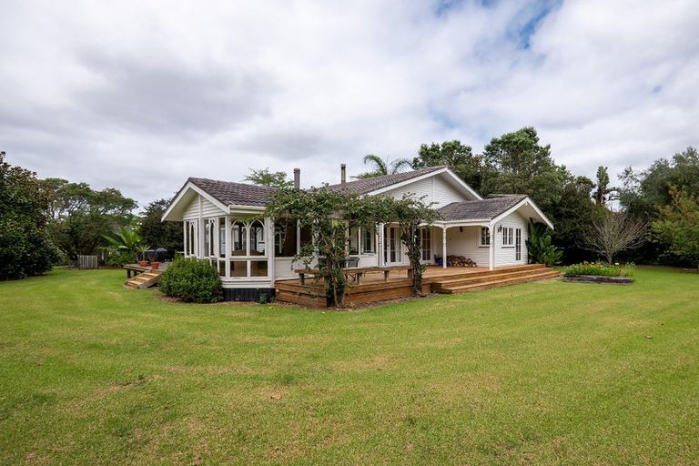 Photo of property in 15 Karaka Drive, Kerikeri, 0230