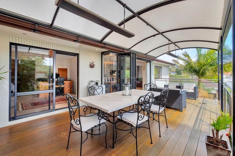 Photo of property in 41 Mayfair Crescent, Mairangi Bay, Auckland, 0630