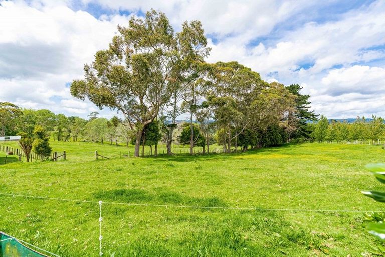 Photo of property in 393 Port Albert Road, Wellsford, 0972