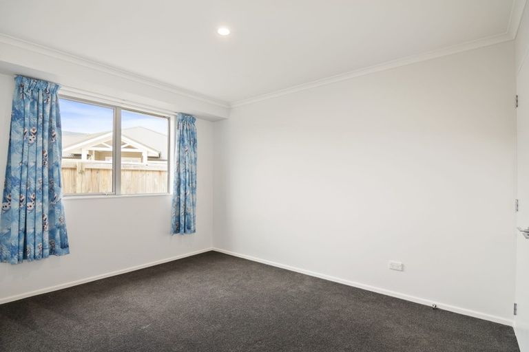 Photo of property in 16 Boysenberry Grove, Richmond, 7020