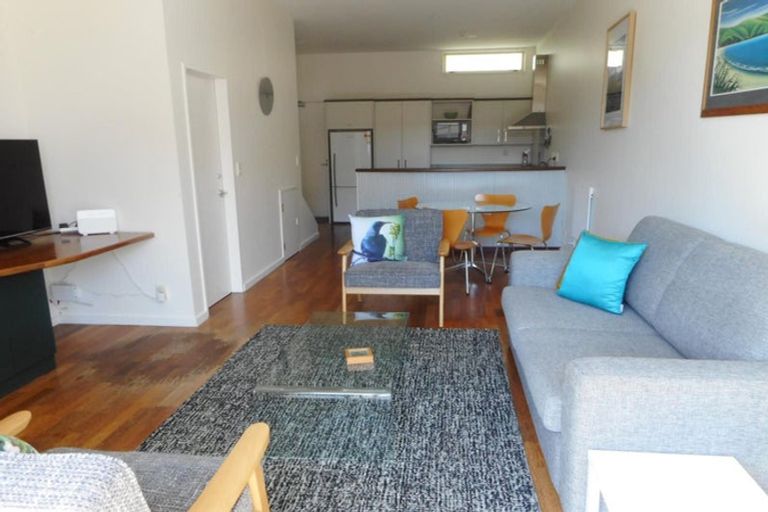 Photo of property in De Vere Apartments, 23/23 Tennyson Street, Te Aro, Wellington, 6011
