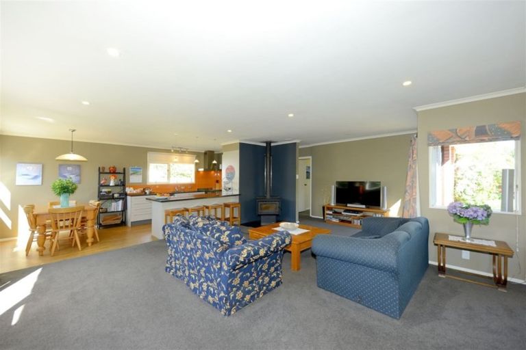 Photo of property in 45 Liverton Crescent, Bishopdale, Christchurch, 8053