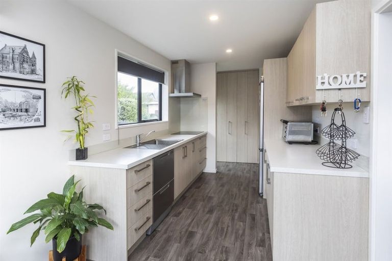 Photo of property in 53 Keighleys Road, Bromley, Christchurch, 8062