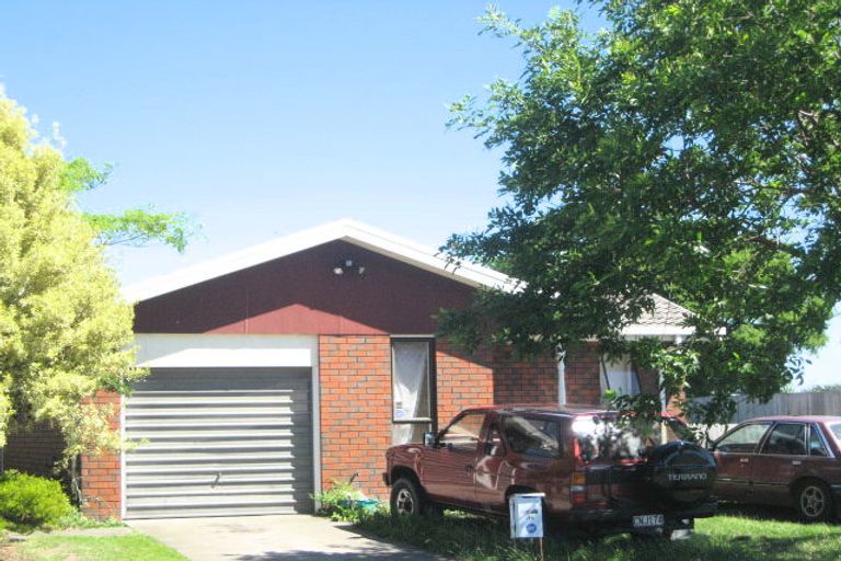 Photo of property in 35b Arcon Drive, Broomfield, Christchurch, 8042