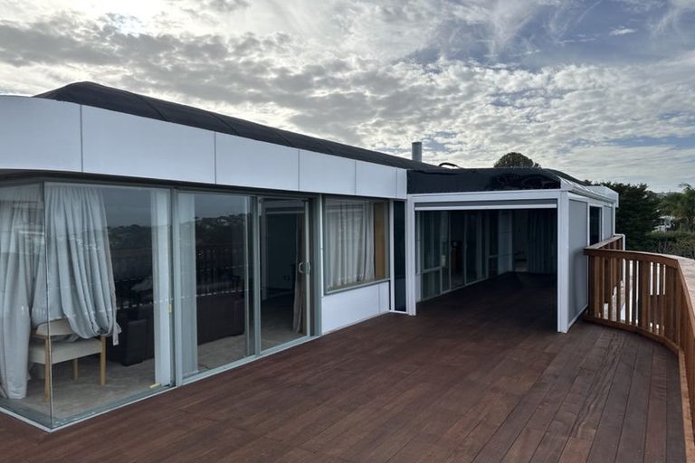 Photo of property in 99 East Coast Road, Castor Bay, Auckland, 0620