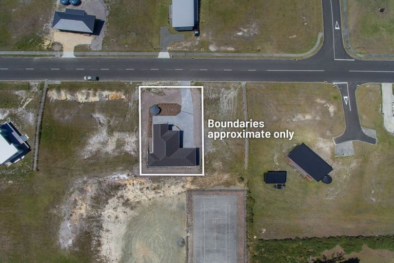 Photo of property in 53 Carrington Drive, Karikari Peninsula, Kaitaia, 0483