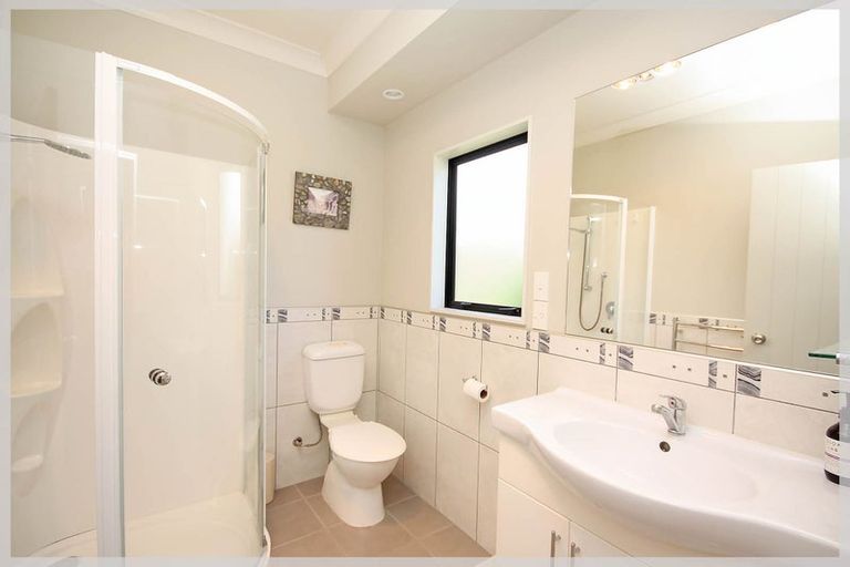 Photo of property in 33 Palmer Road, Foxton Beach, Foxton, 4891