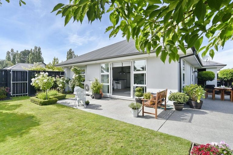 Photo of property in 37 Ruapani Street, Marshland, Christchurch, 8083