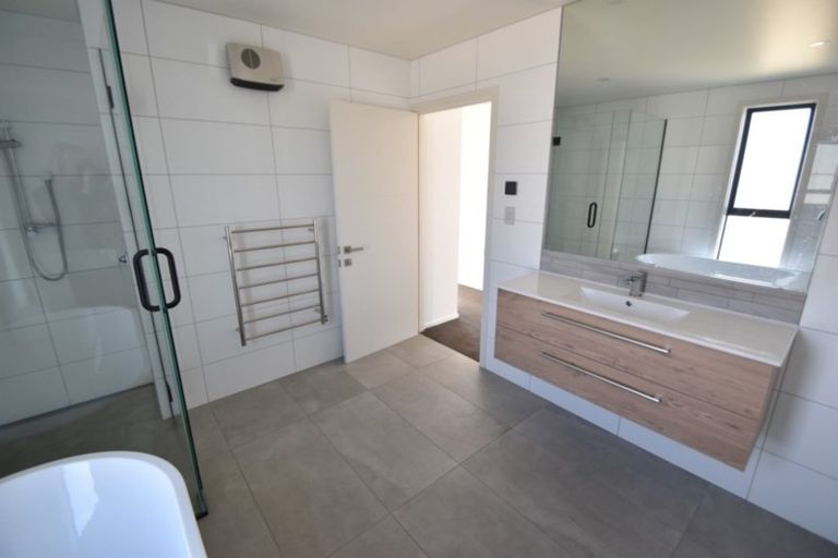 Photo of property in 42 The Drive, Twizel, 7999