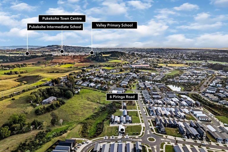 Photo of property in 6 Piringa Road, Pukekohe, 2120