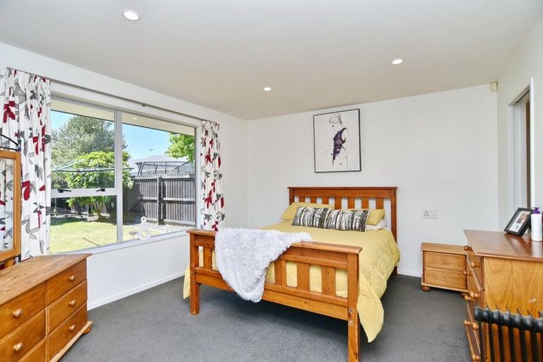 Photo of property in 46 Radiata Avenue, Parklands, Christchurch, 8083
