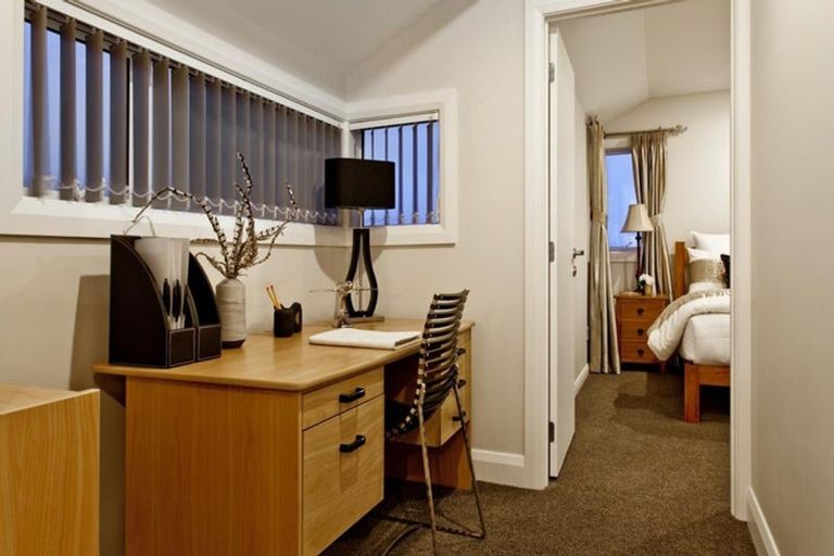 Photo of property in 678a East Coast Road, Pinehill, Auckland, 0630