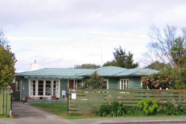 Photo of property in 174 Park Road, West End, Palmerston North, 4410