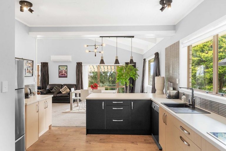 Photo of property in 1 Burgess Street, Te Aroha, 3320