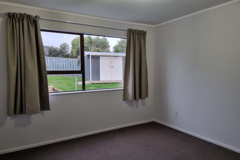 Photo of property in 46 Bodmin Terrace, Camborne, Porirua, 5026
