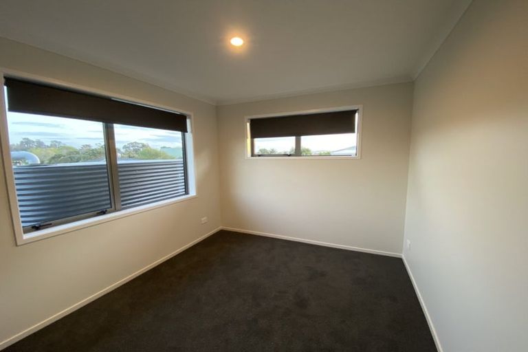 Photo of property in 6a Forlong Rise, Helensville, 0800