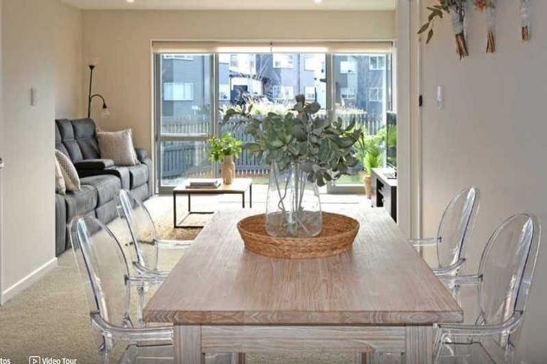 Photo of property in 1 Longueval Lane, Broomfield, Christchurch, 8042