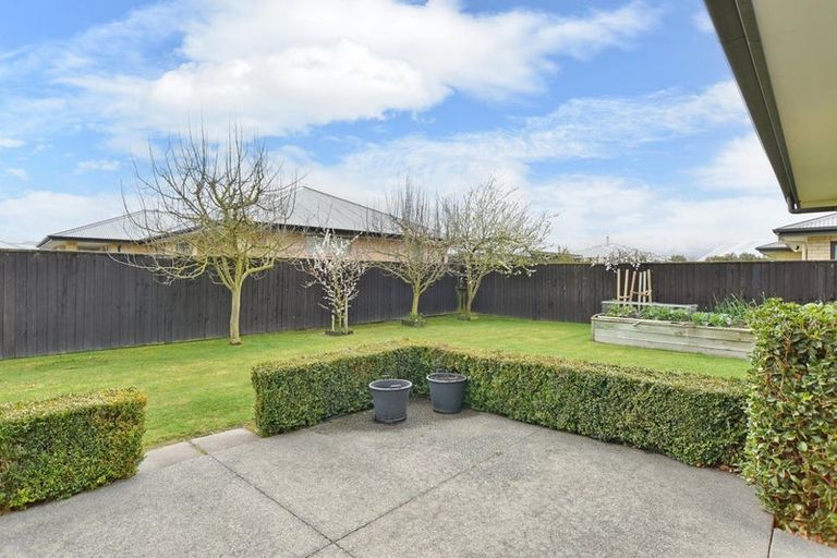 Photo of property in 6 Wisteria Lane, Rangiora, 7400