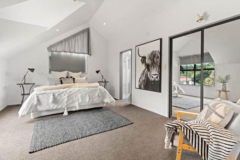 Photo of property in 7a Kempton Street, Greytown, 5712