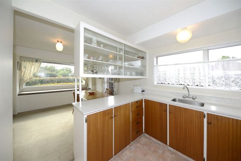 Photo of property in 49a Ambleside Drive, Burnside, Christchurch, 8053