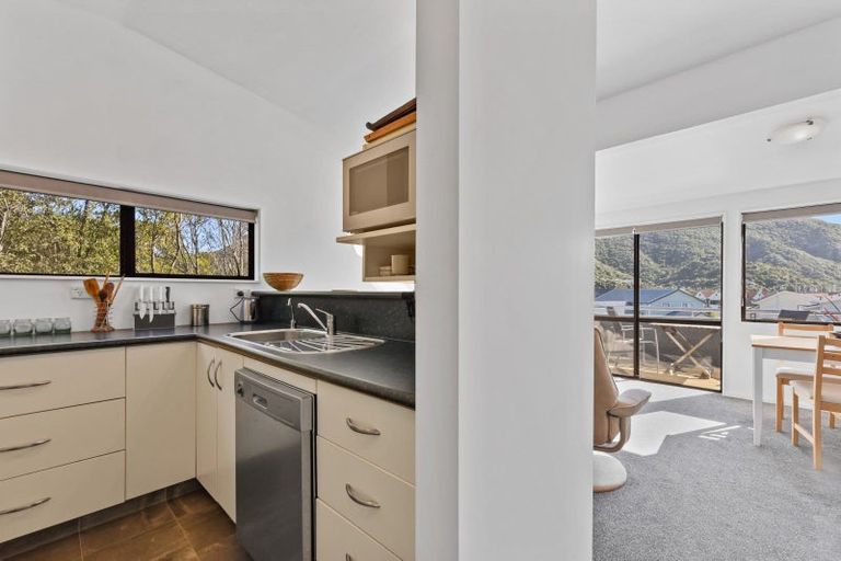 Photo of property in 289c Waikawa Road, Waikawa, Picton, 7220